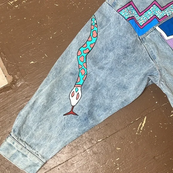 Vintage 90’s denim jacket - Picture 5 of 16